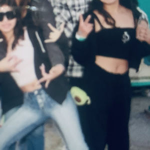 Meet your Posher, Allyson